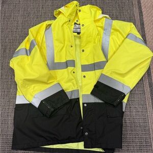 Portwest 107-2015 Type A Class 3 Yellow and Black Safety Performance Jacket